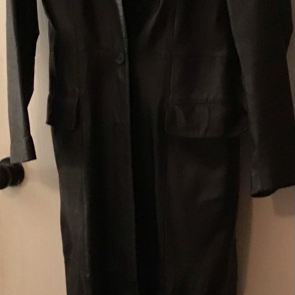 Elegant Black Women's leather trench Coat